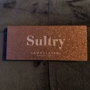 Anastasia Beverly Hills Sultry Palette
